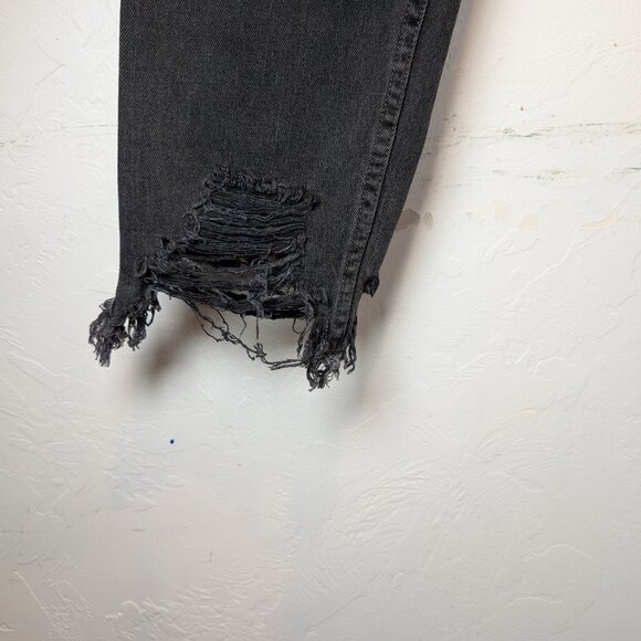 We The Free People Womens Jeans size 26 High Rise Black Straight Leg distressed - Picture 10 of 12